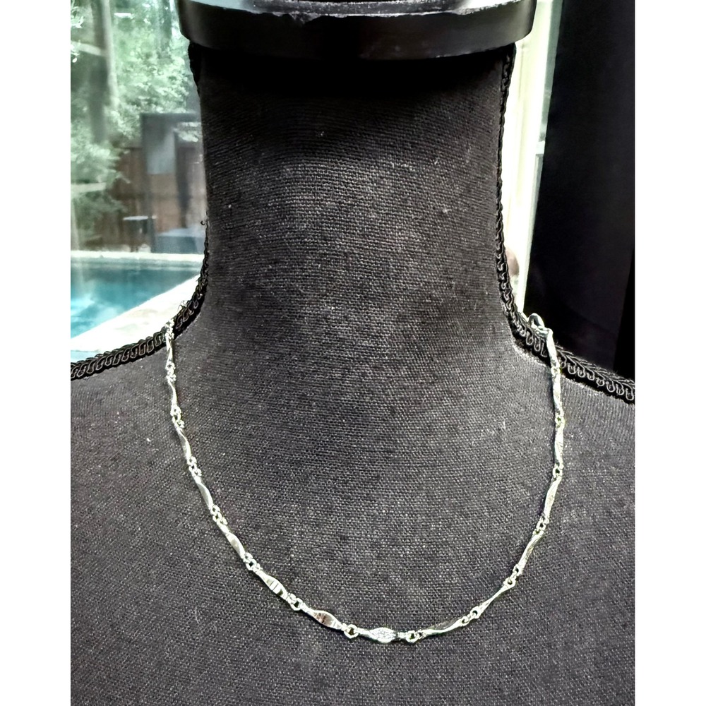 Whiting & Davis Silver Tone Twisted Bar Link Chain Necklace 18 Inch